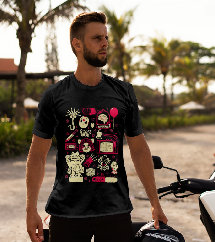 Horror Movie Slasher Mask Chainsaw Creepy Halloween T-Shirt