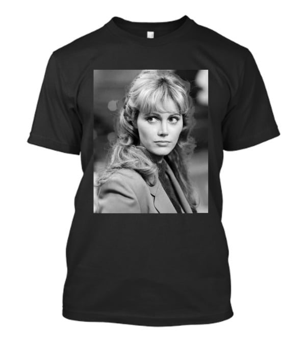 Rip Mary Louise Weller 1946 2026 Vintage Black And White T-Shirt