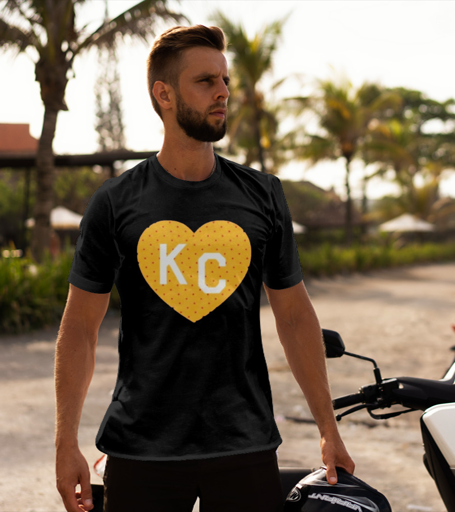 Kansas City Chiefs KC Heart Polka Dot Fan T-Shirt