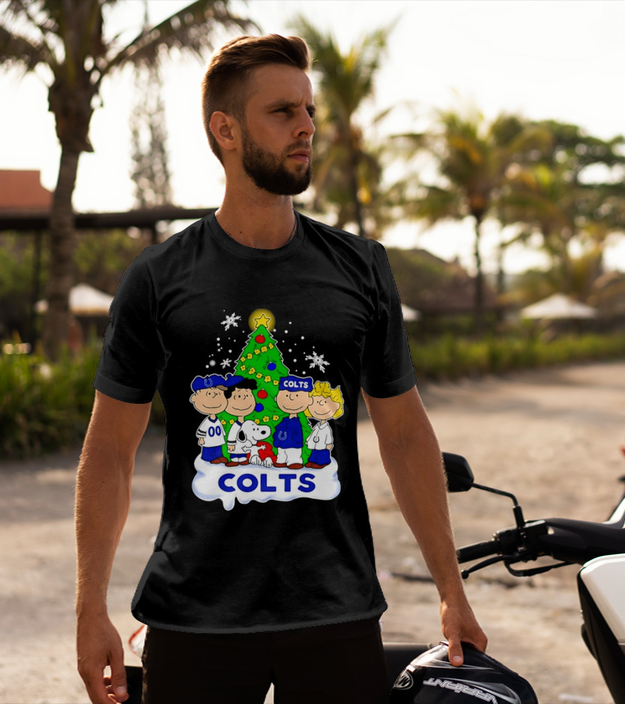 Peanuts Characters Indianapolis Colts Christmas Tree Snoopy Woodstock Snowflakes T-Shirt