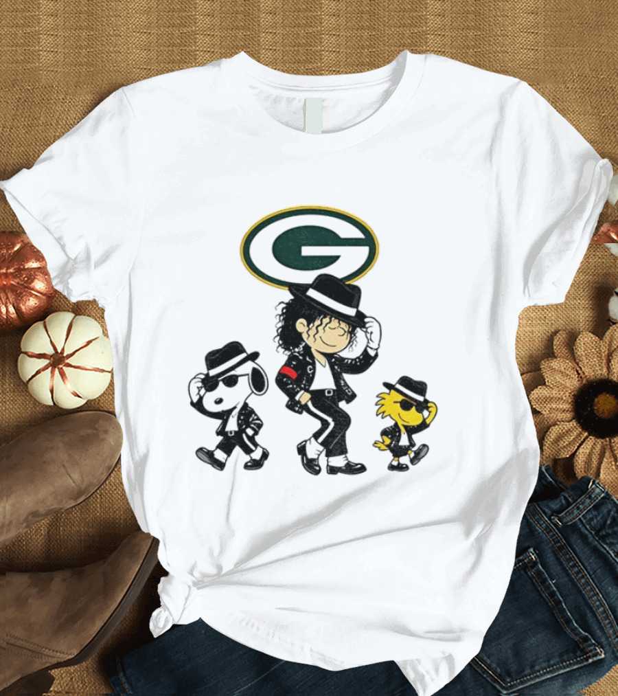 Green Bay Packers Charlie Brown Snoopy Woodstock Pop Rock Dance T-Shirt