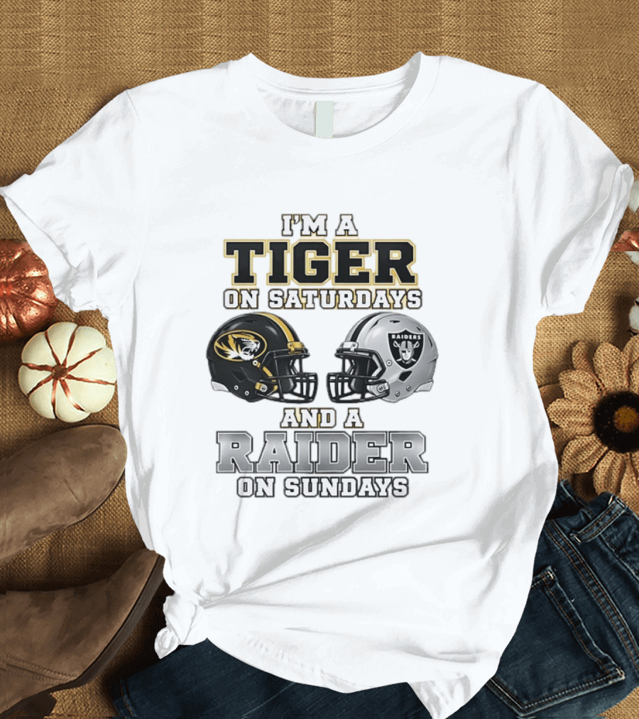 I'm A Tiger On Saturdays And A Raider On Sundays Football Helmets T-Shirt