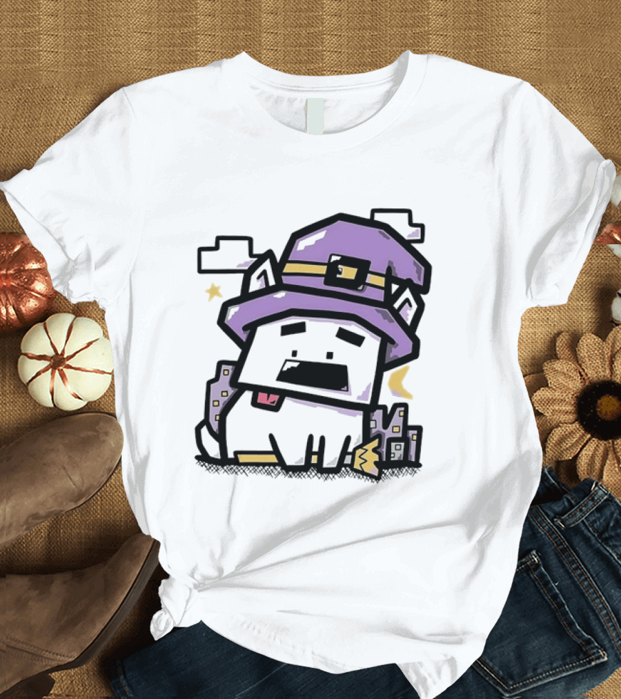 Pixel Cat Wearing Witch Hat Cute Halloween 8 Bit T-Shirt