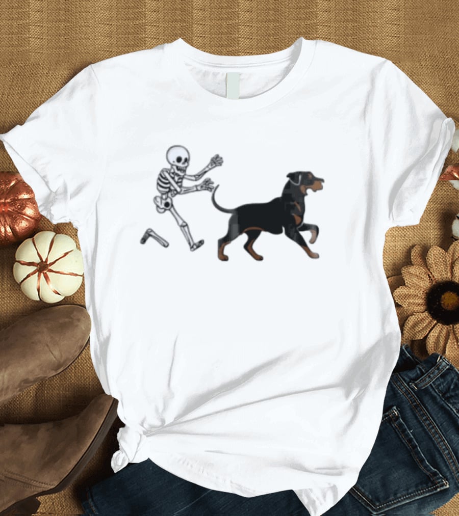 Skeleton Chasing Rottweiler With Bone In Halloween Humor Scene T-Shirt