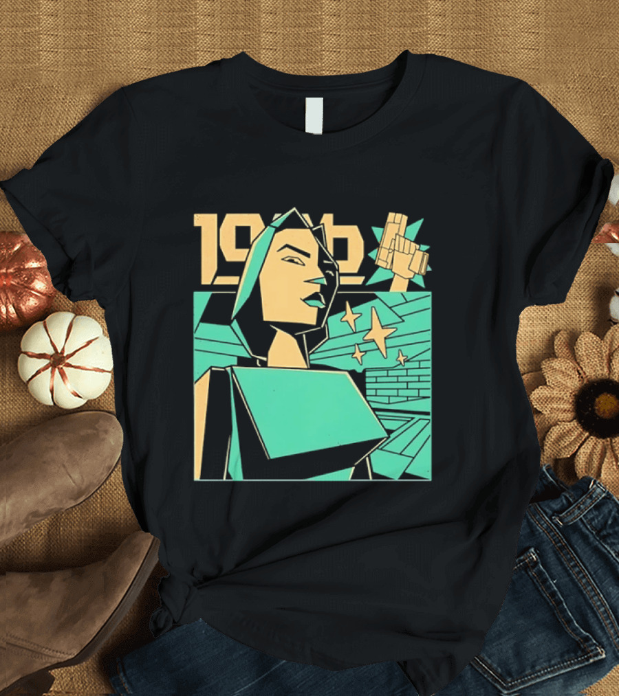 Lara Croft 1996 Polygon Style Tomb Raider Video Game T-Shirt