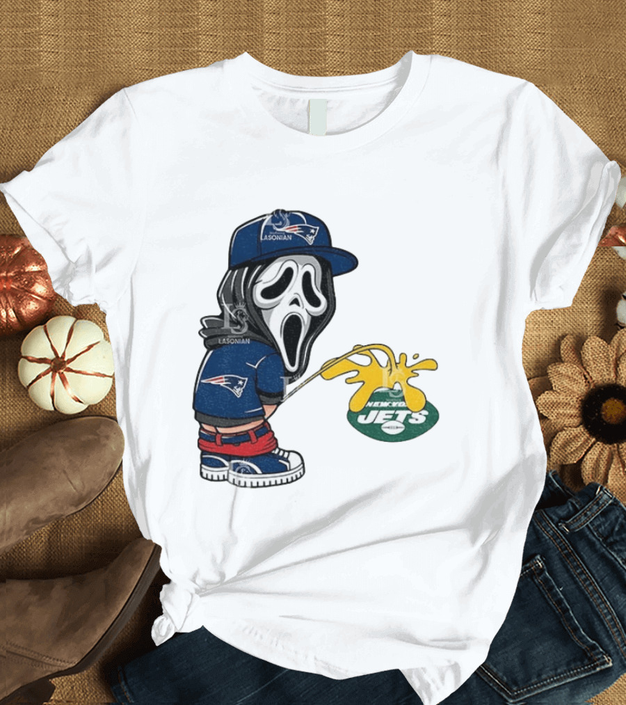New England Patriots Ghostface Urinating On New York Jets T-Shirt
