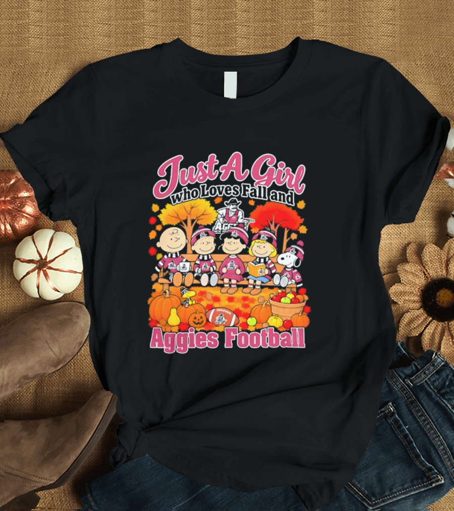 Just A Girl Who Loves Fall And Aggies Football With Charlie Brown And Snoopy T-Shirt