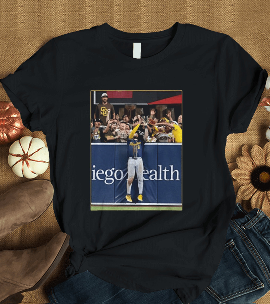 Garrett Mitchell Home Run Catch Milwaukee Defense Baseball Wisconsin Fans T-Shirt