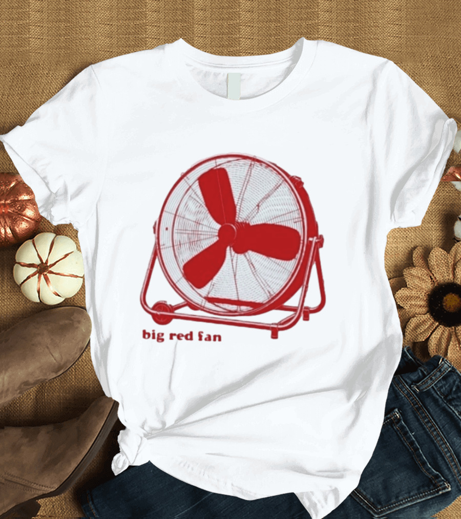Big Red Fan Minimalist T-Shirt