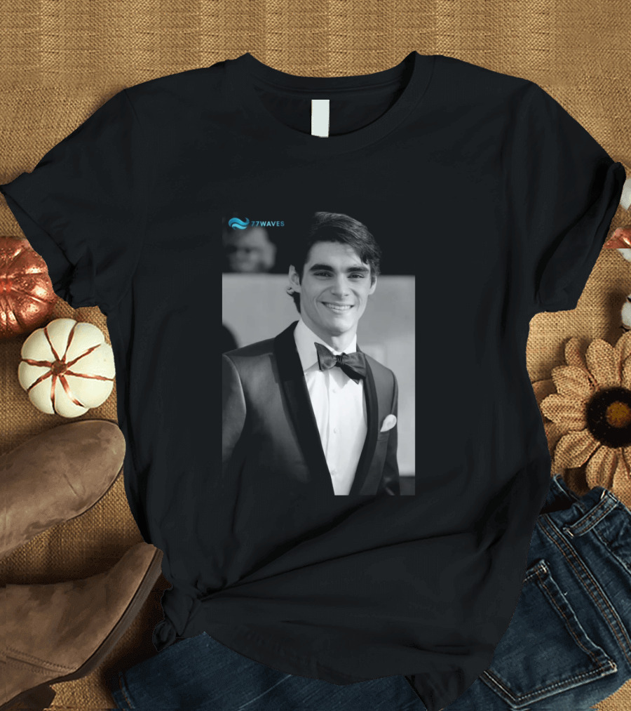 77Waves RJ Mitte Walter White's Son Breaking Bad T-Shirt