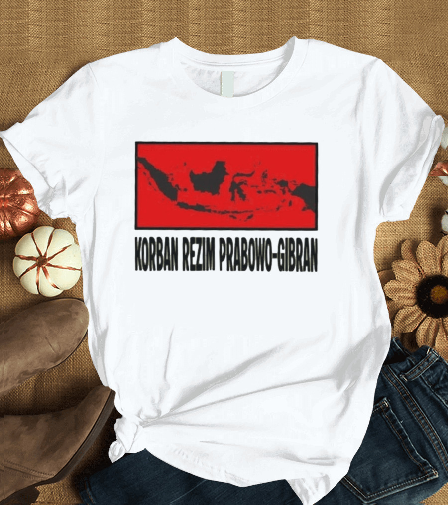 Korban Rezim Prabowo Gibran Subianto Indonesia Map T-Shirt