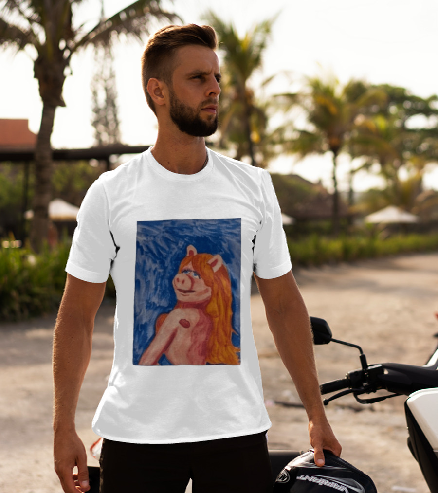 Miss Piggy Carpenter Painting The Muppets Miss Piggy Venus T-Shirt