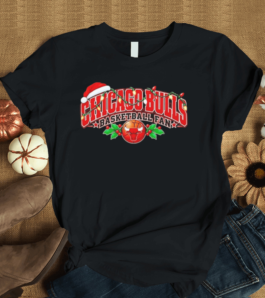 Chicago Bulls Basketball Fan Christmas Lights Santa Hat T-Shirt