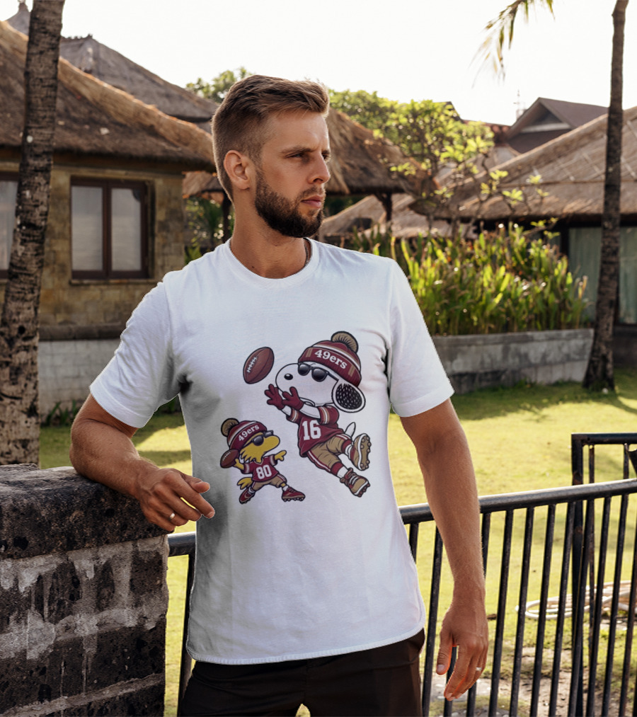 San Francisco 49ers Snoopy Woodstock Football Players Number 16 80 T-Shirt