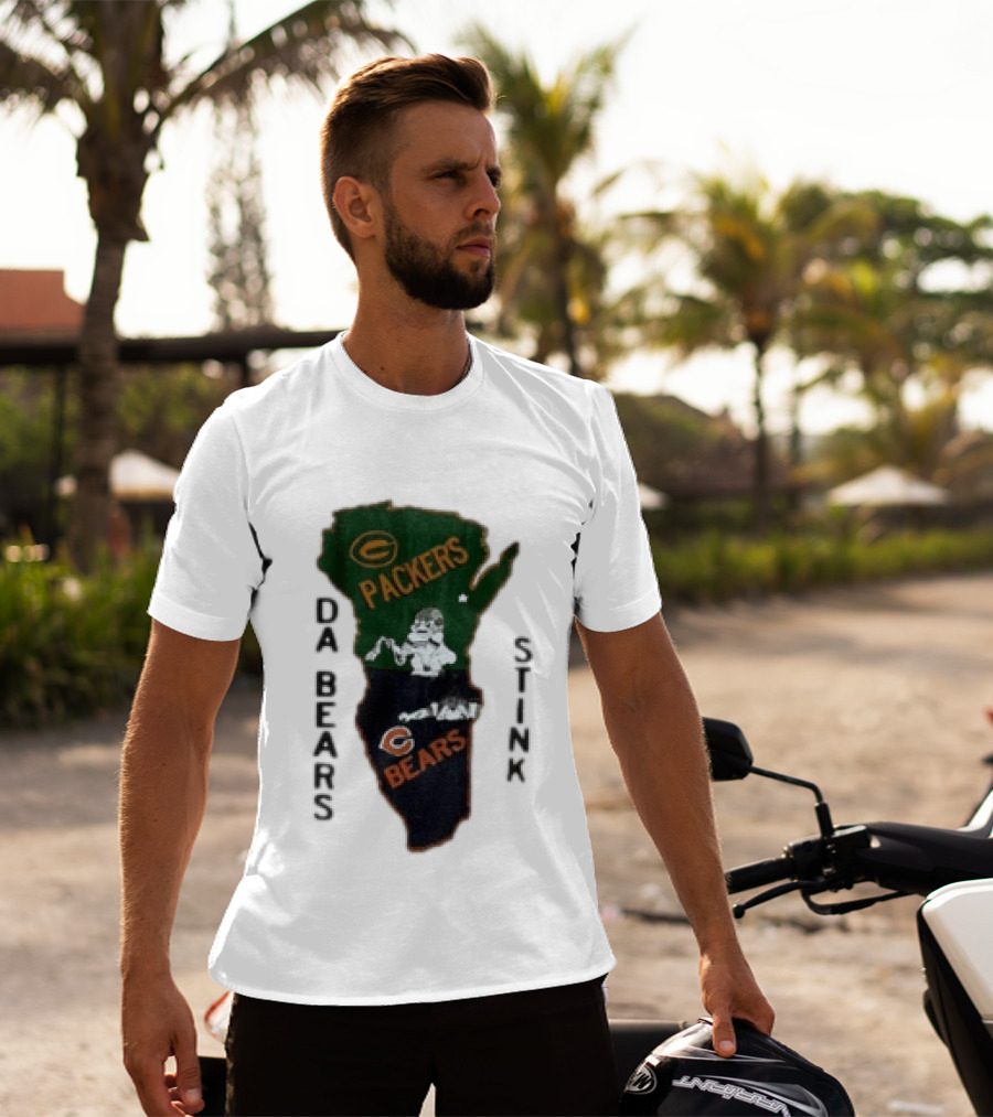 Green Bay Packers And Chicago Bears Da Bears Stink Rivalry T-Shirt