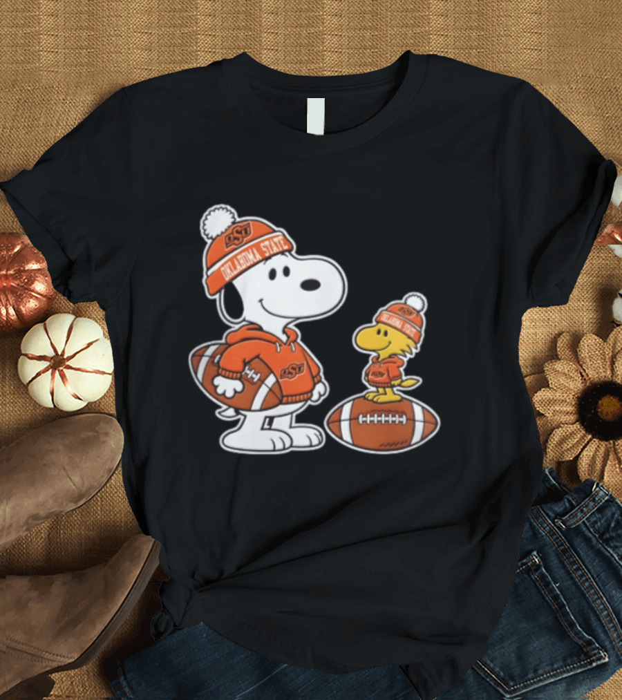 Snoopy And Woodstock Oklahoma State Cowboys Football Fans 2026 T-Shirt