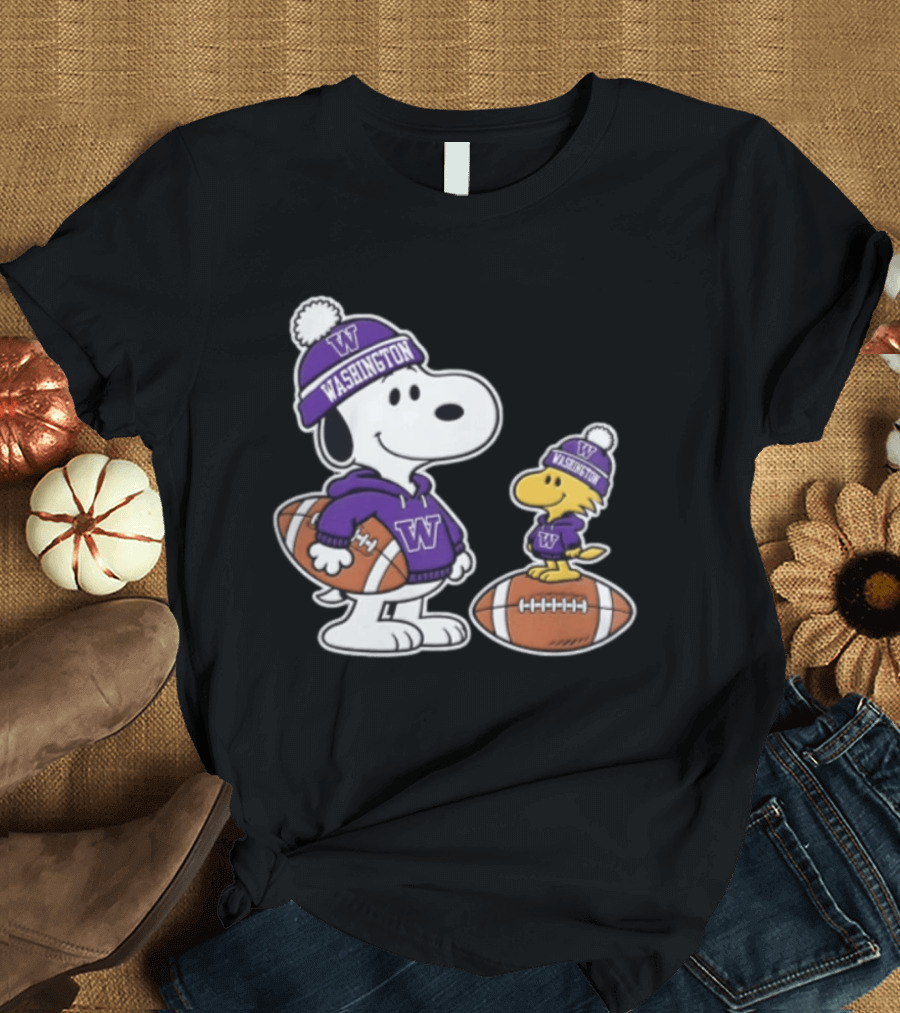 Snoopy Woodstock Washington Huskies Football Fans 2026 T-Shirt