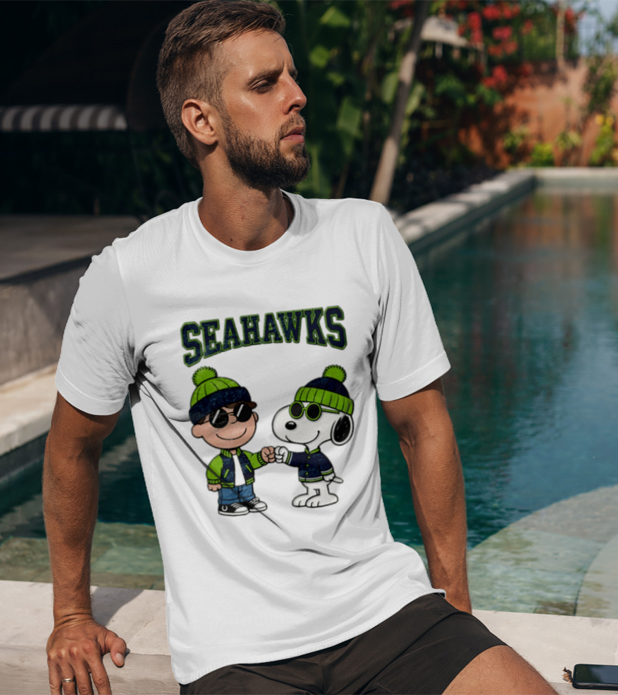 Seattle Seahawks Charlie Brown Snoopy Fist Bump Fan Gear T-Shirt