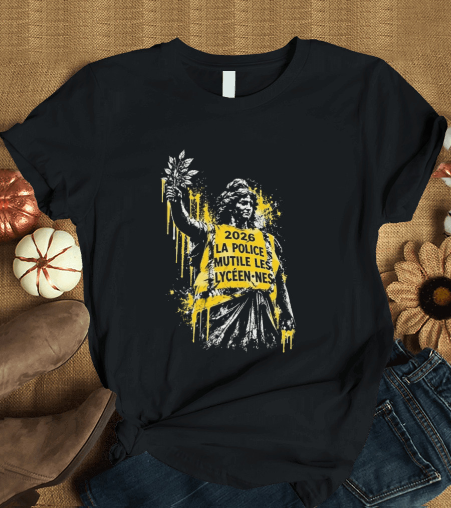 2026 La Police Mutile Les Lycéennes Statue Graphic Protest T-Shirt