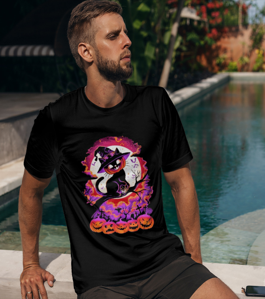 Halloween Cat O'Lantern Witch Hat Spooky Jack O' Lanterns Graveyard Scene T-Shirt