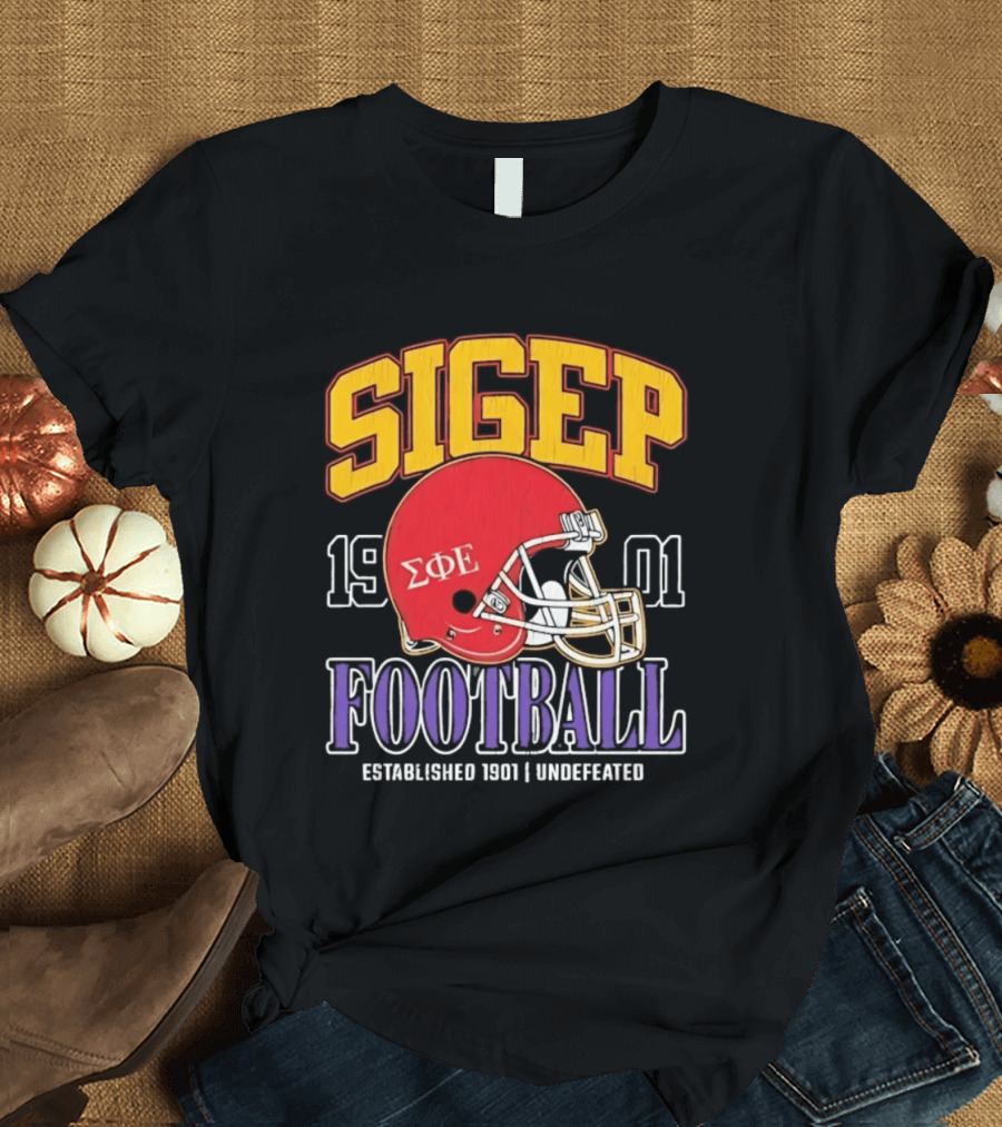 SigEp Football 1901 Red Helmet Undefeated Established 1901 T-Shirt