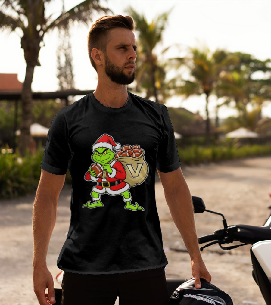 Santa Grinch Vanderbilt Commodores Carrying Chiefs Footballs For Christmas T-Shirt