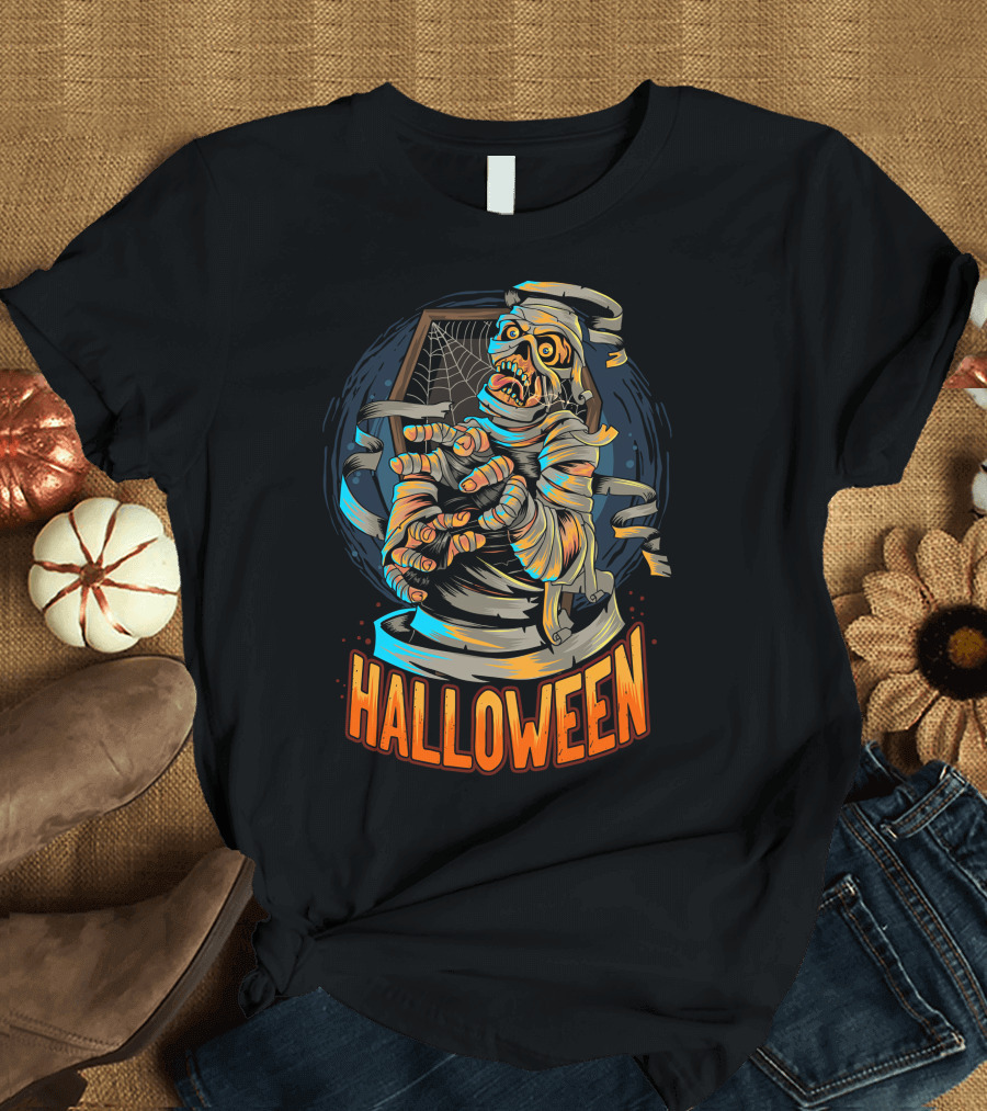 Halloween Scary Mummy with Web and Coffin T-Shirt