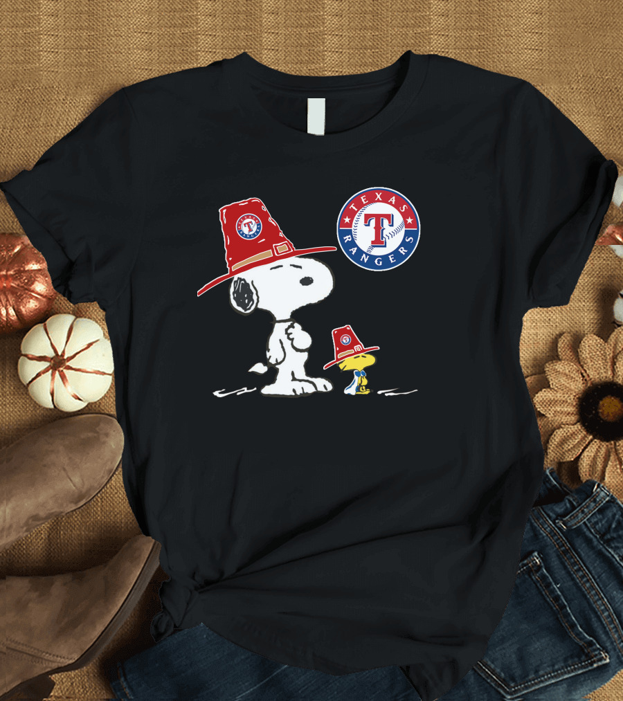 Texas Rangers Snoopy And Woodstock In Red Hats With Team T-Shirt