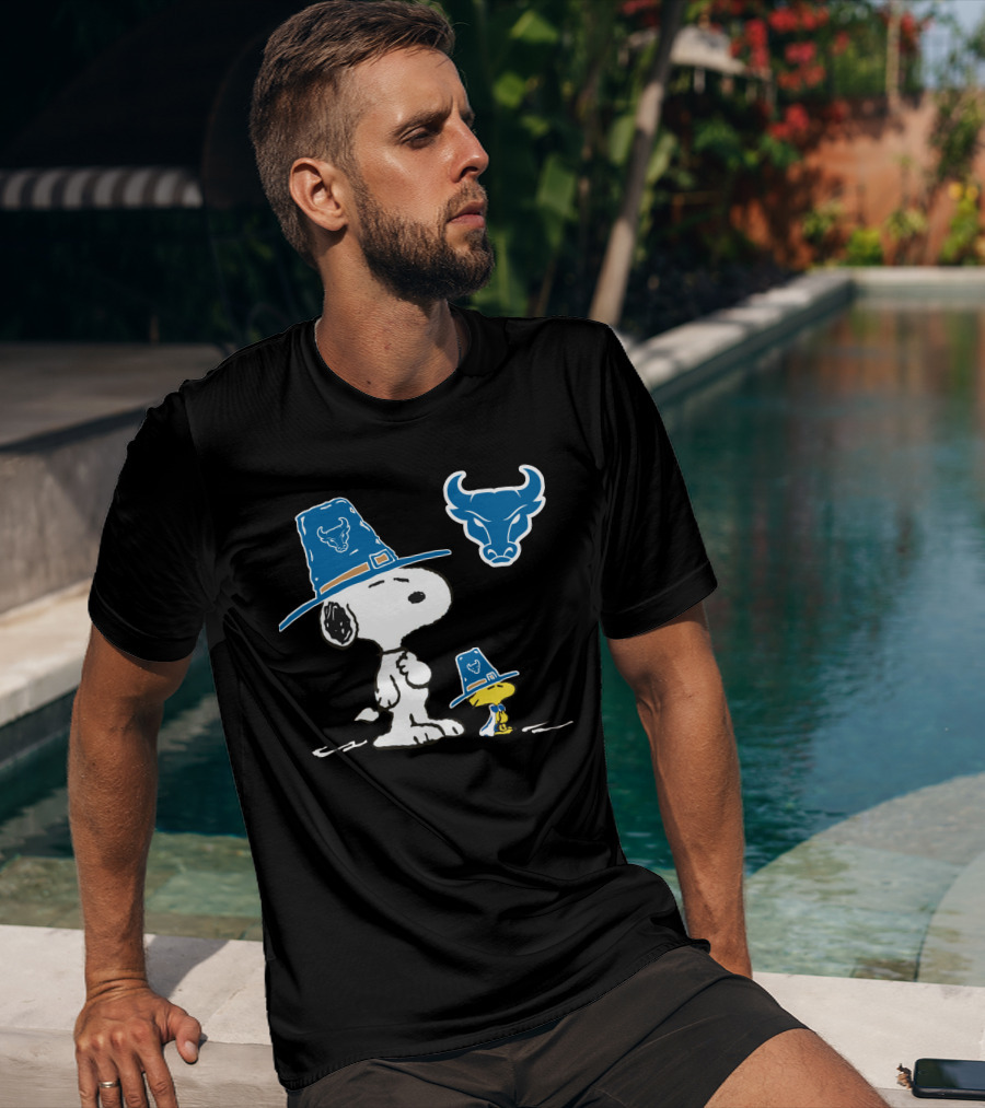 Buffalo Bulls Snoopy Woodstock Blue Pilgrim Hat T-Shirt