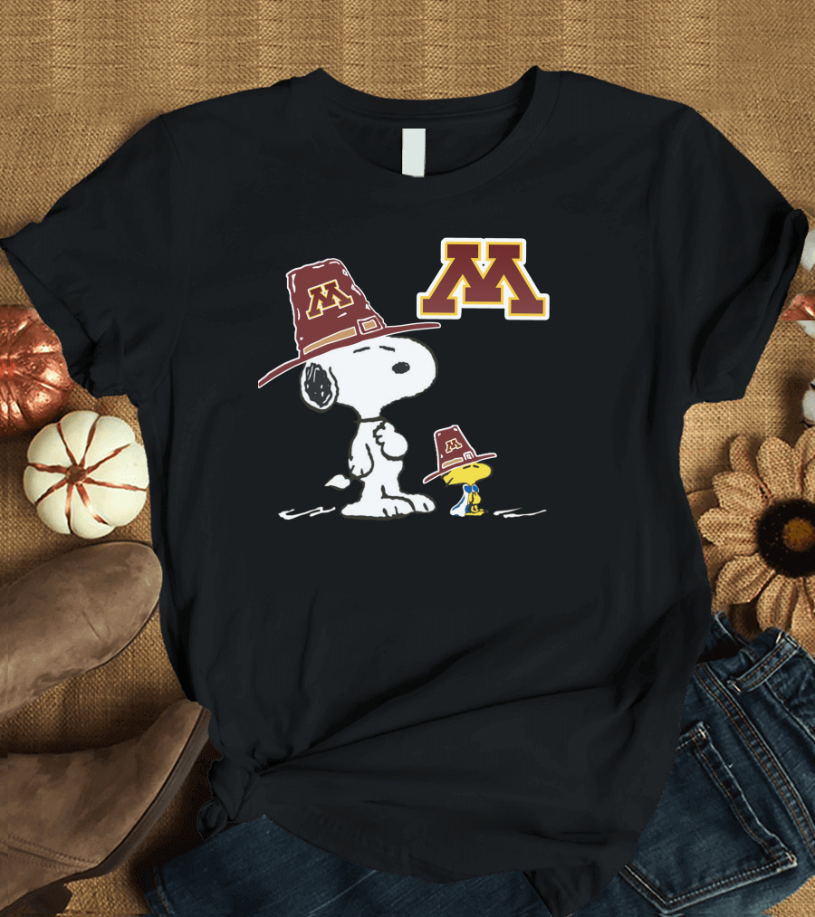 Minnesota Golden Gophers Snoopy Woodstock Team Spirit T-Shirt