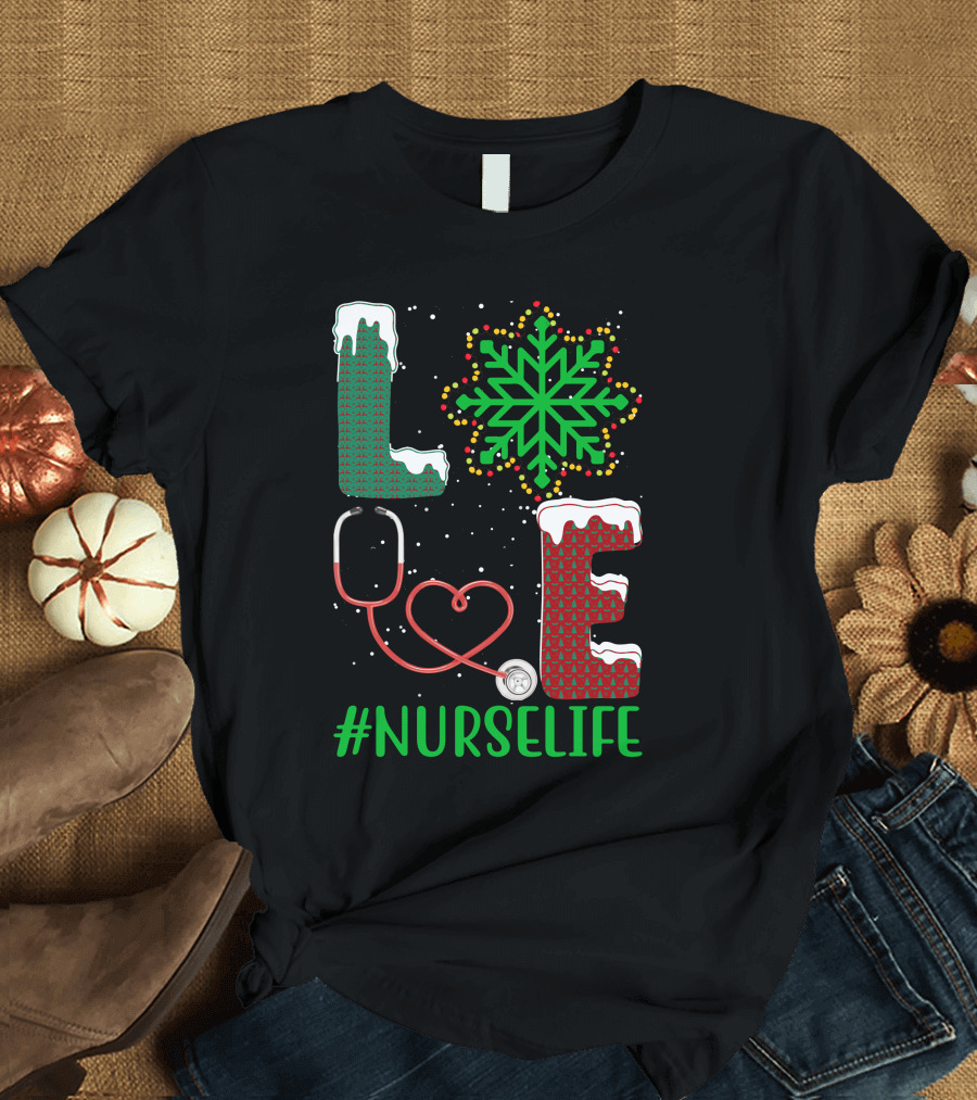 Love Christmas Snowflake Stethoscope #NURSELIFE T-Shirt