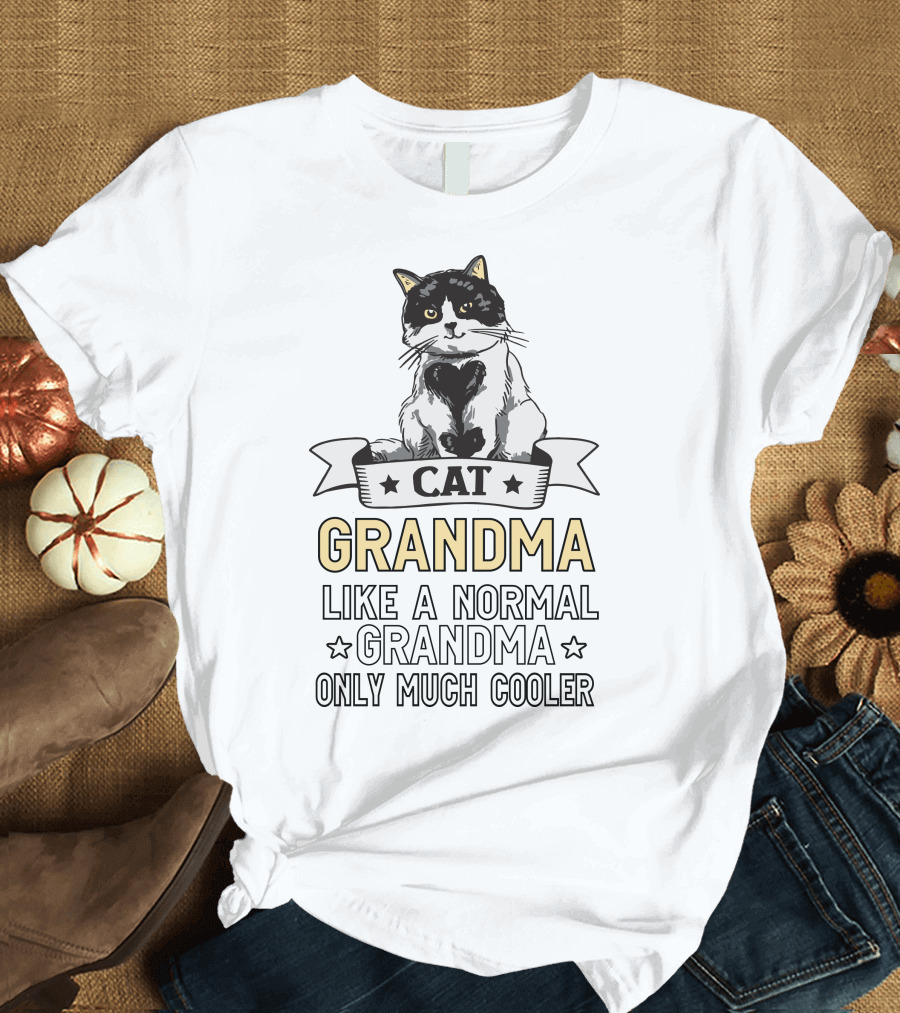 Best Cat Grandma Like a Normal Grandma Only Much Cooler T-Shirt