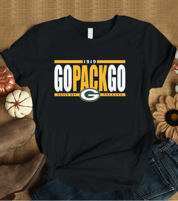 T-Shirt: 1919 Go Pack Go Green Bay Packers T-Shirt 1919 Go Pack Go Green Bay Packers T-Shirt