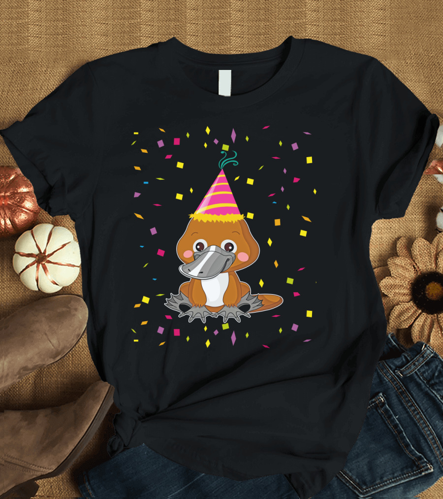 Funny Platypus with Party Hat and Confetti Celebration Birthday T-Shirt