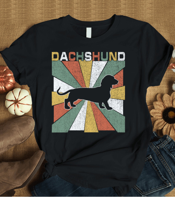 T-Shirt: Dachshund Retro 70s Silhouette Vintage T-Shirt Dachshund Retro 70s Silhouette Vintage T-Shirt