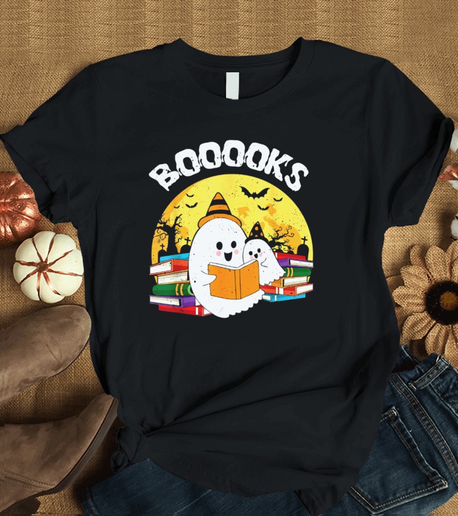 Booooks Ghost Reading Books Halloween Theme with Stacked Books and Bats T-Shirt