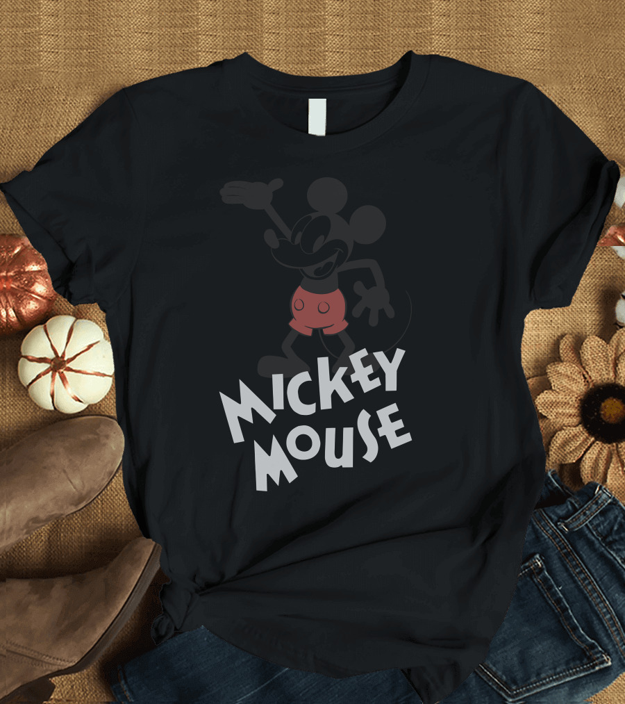 Vintage Disney Mickey Mouse Iconic T-Shirt