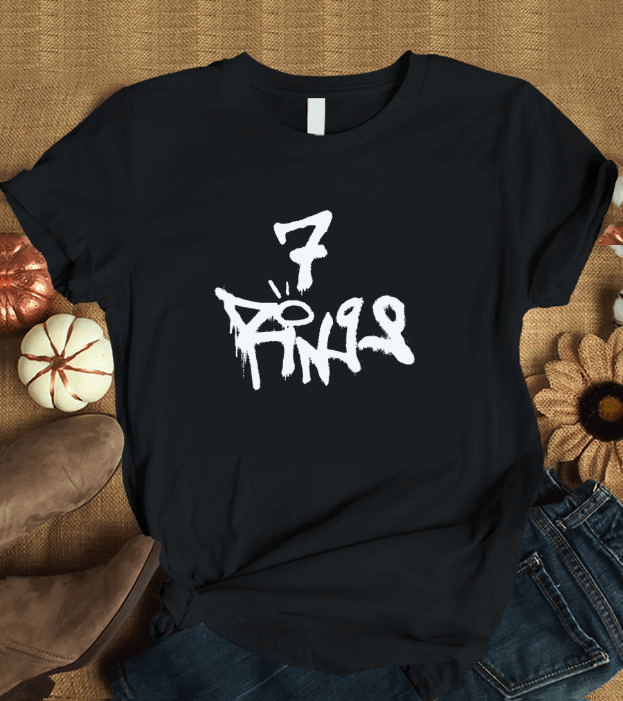 7 Rings Tag Style Crewneck T-Shirt