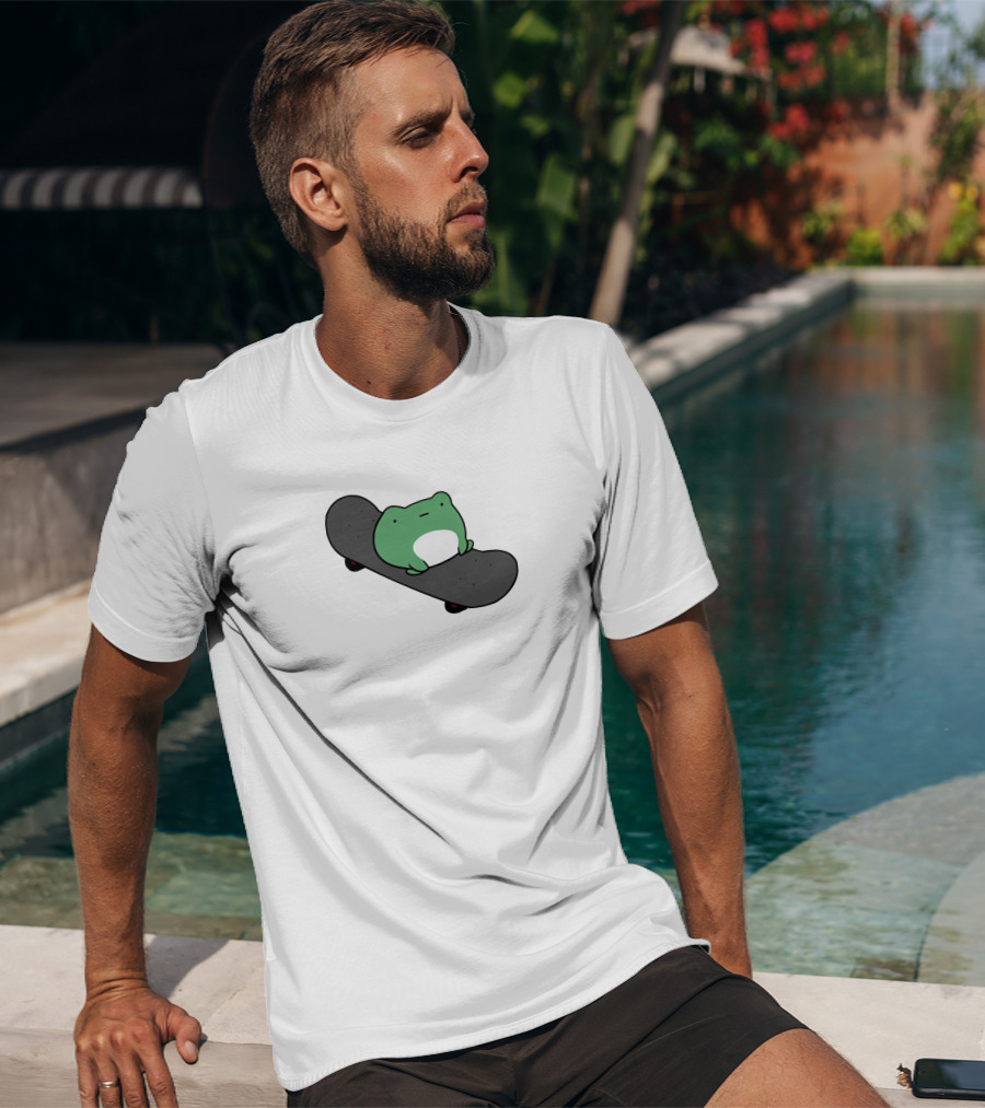 Skateboard Frog On Minimalist Deck T-Shirt