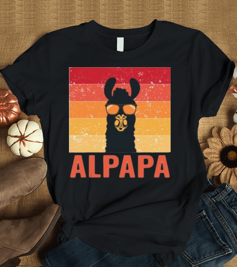 Llamafathers Day ALPAPA Vintage Groovy T-Shirt