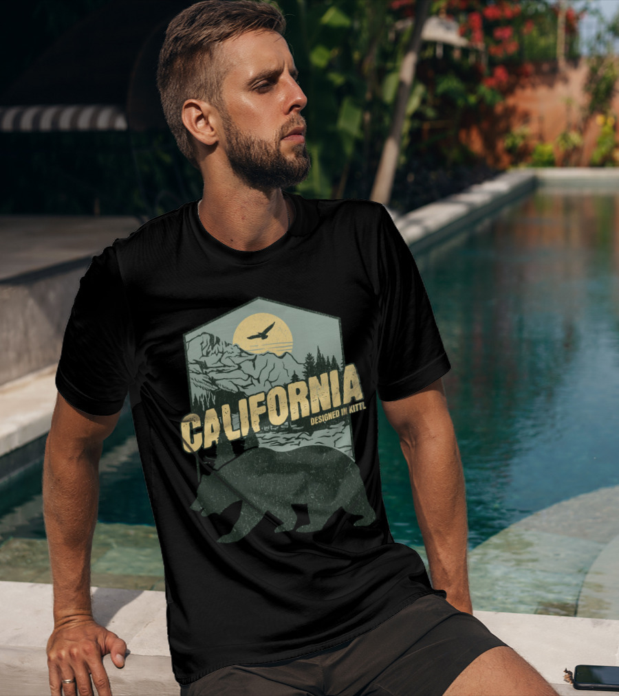 California Bear Wilderness Camping Hiking Designed In Kittl T-Shirt