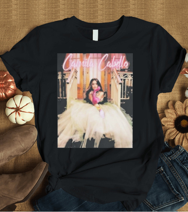 T-Shirt: Camila Cabello Aesthetic Vintage Fan Photo Retro Style Iconic Fashion Look T-Shirt Camila Cabello Aesthetic Vintage Fan Photo Retro Style Iconic Fashion Look T-Shirt