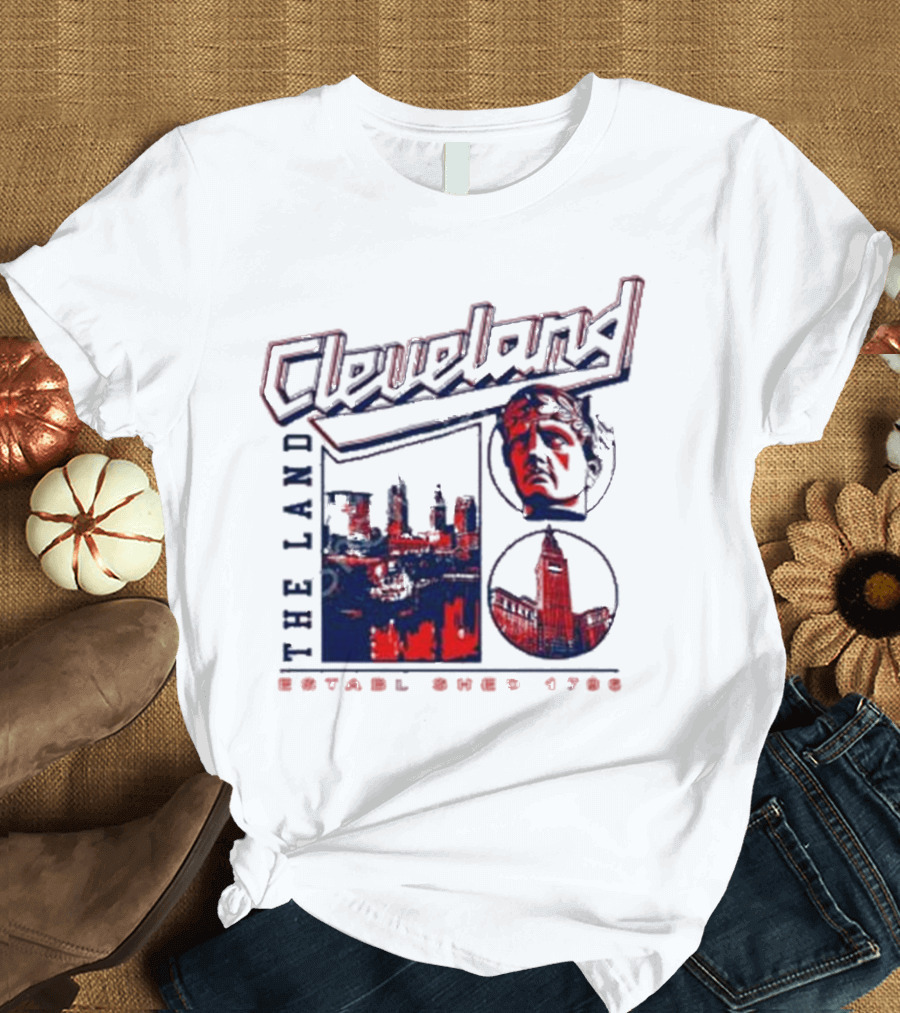 Cleveland The Land Established 1796 Skyline and Monument T-Shirt