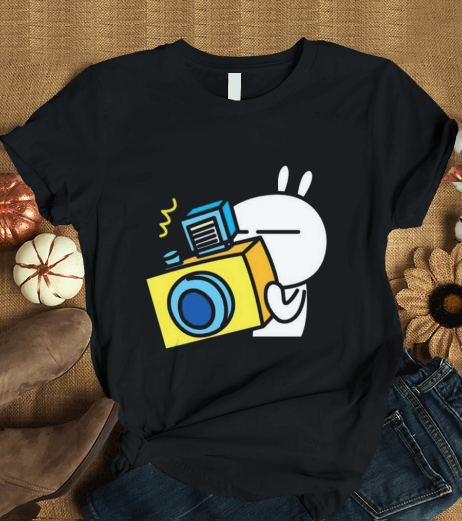 Tuzki Rabbit Camera Cartoon Character Photography T-Shirt