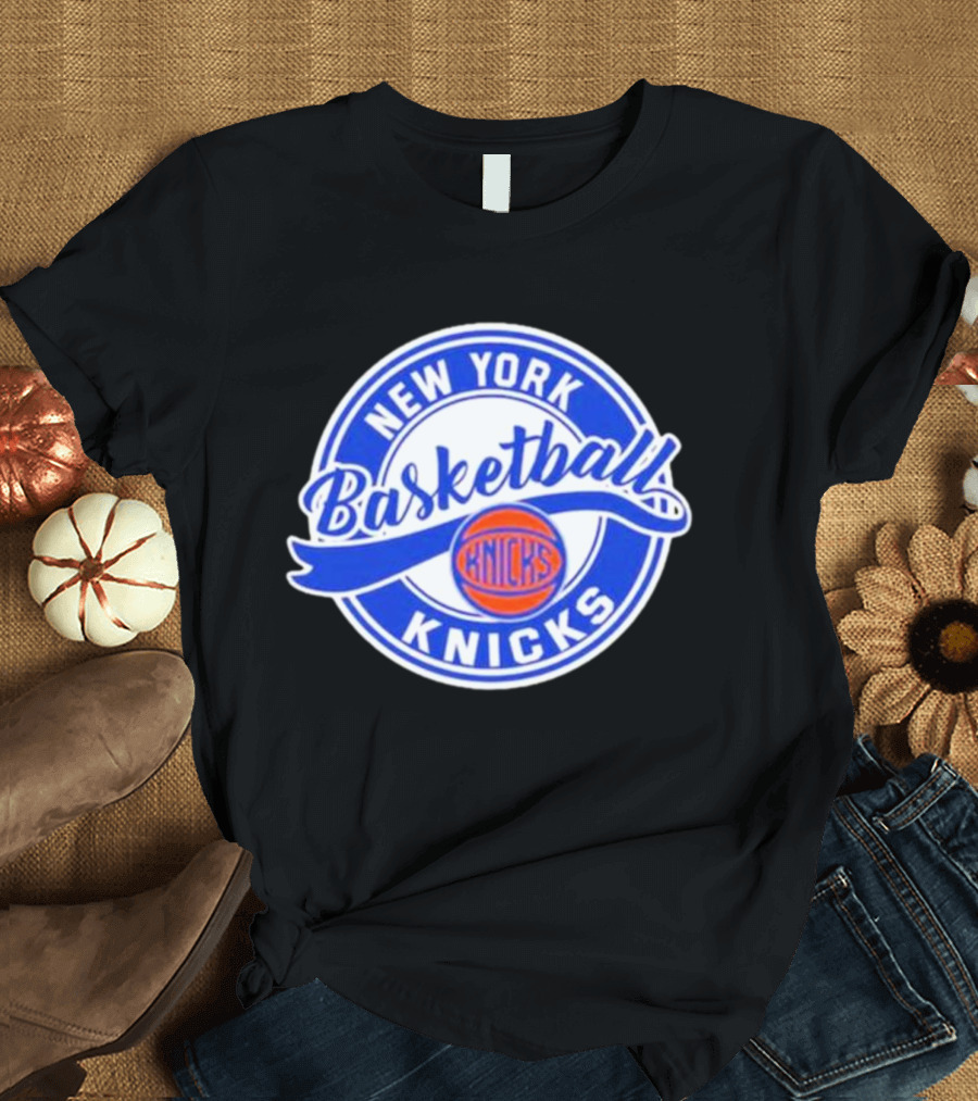 New York Knicks Basketball Circle T-Shirt