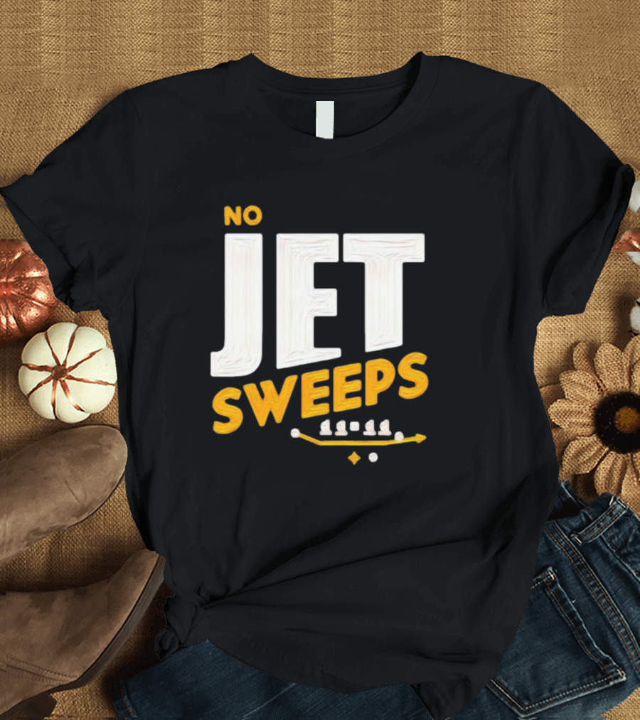 No Jet Sweeps 11 11 Football Play Diagram T-Shirt