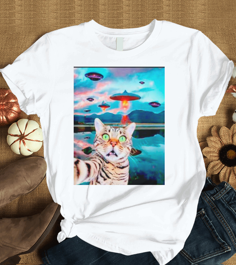Cat Takes Selfie with UFOs in Scenic Landscape T-Shirt