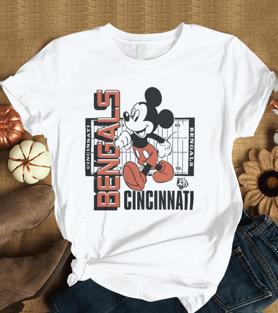 Junkfood X NFL Bengals Mickey Cincinnati Football Field Vintage T-Shirt