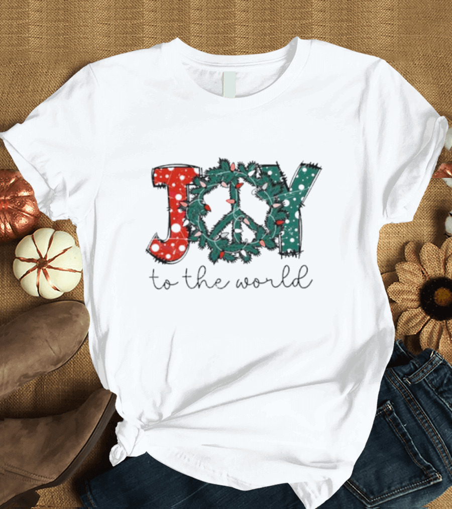 Joy to the World Christmas Wreath Peace T-Shirt