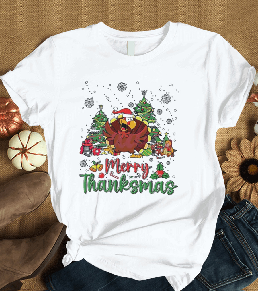 Merry Thanksmas Funny Turkey Santa Hat Christmas Trees T-Shirt